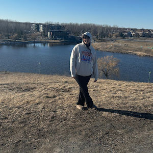 Meet your Posher, Bennis